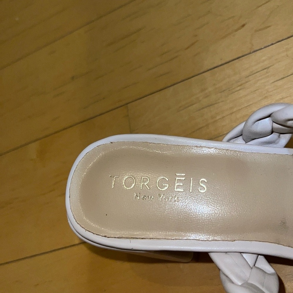 Torgeis Slip-on Block Heels, Braided Accent Size 7.5 - Picture 6 of 6